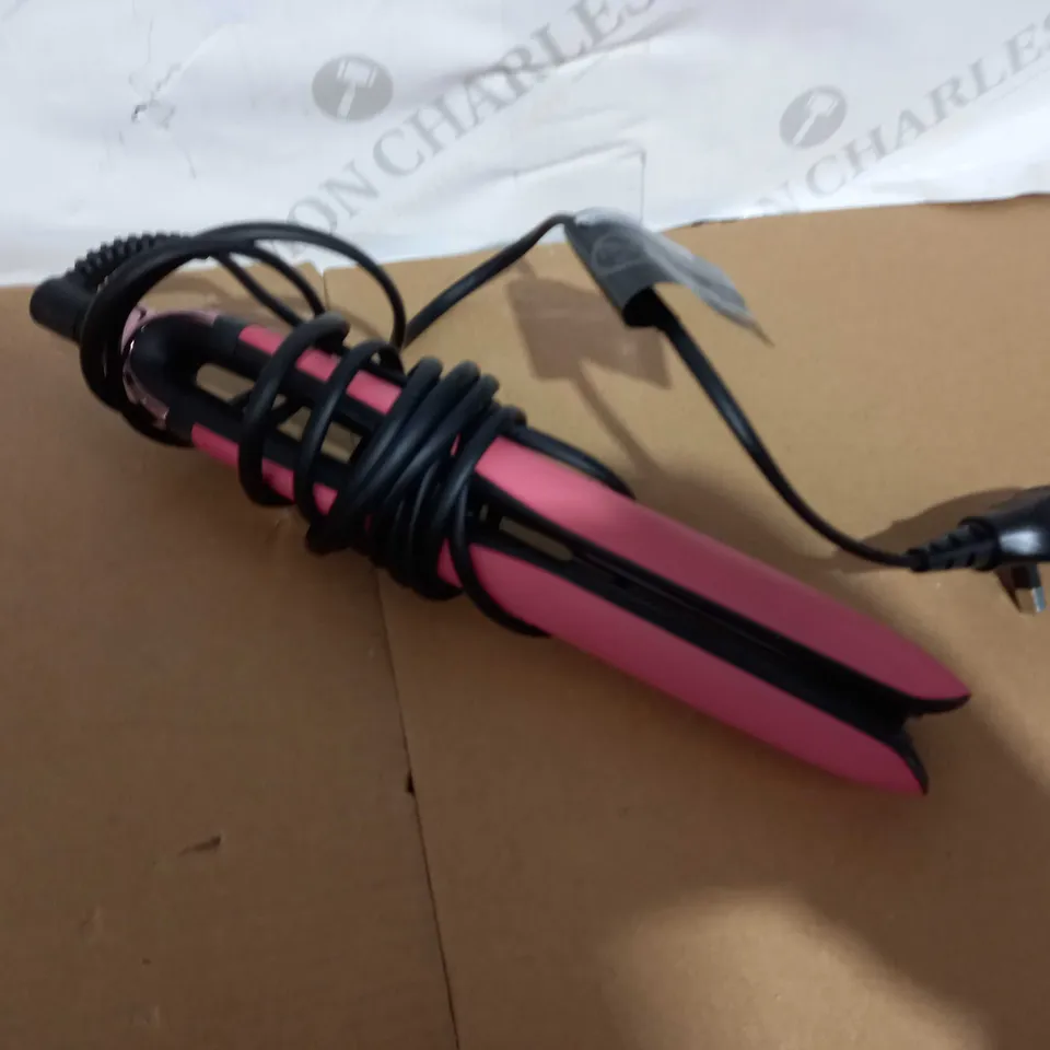 GHD PLATINUM HAIR STRAIGHTENER
