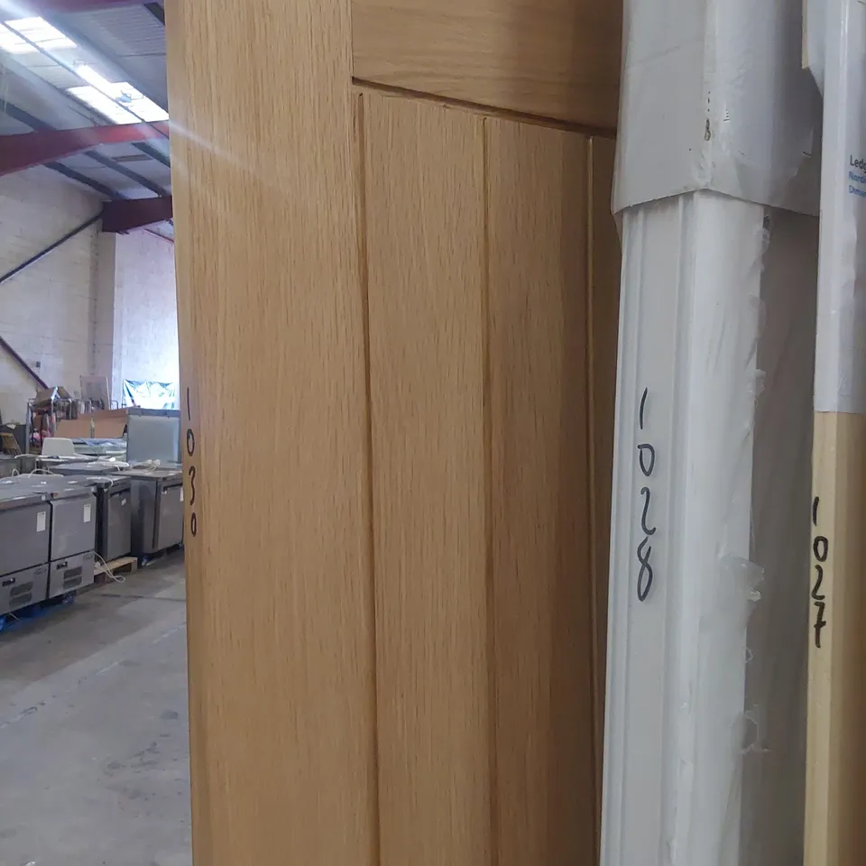 OAK VENEER COTTAGE STYLE INTERNAL DOOR 1981 × 760mm