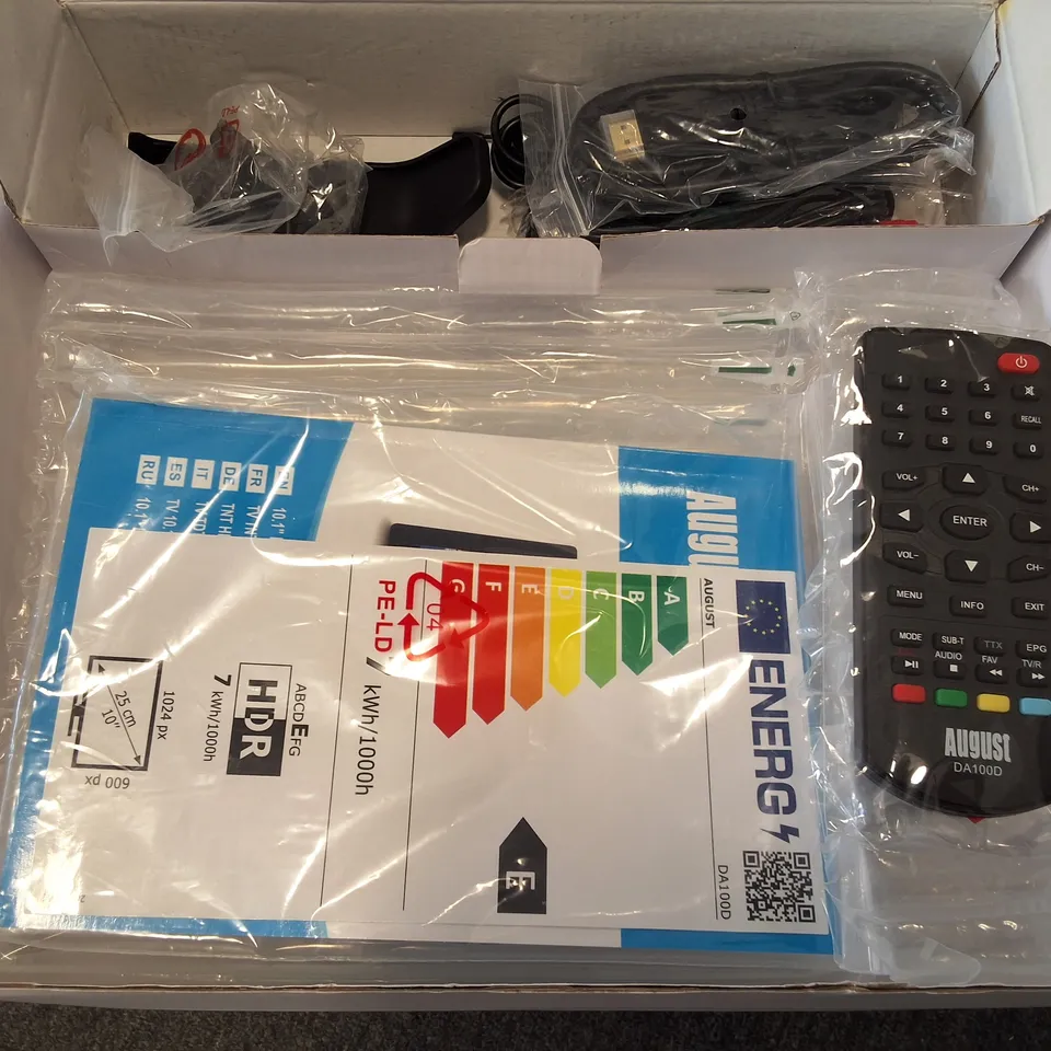 BOXED AUGUST 10" HD DIGITAL ANALOGUE TV & MULTIMEDIA PLAYER