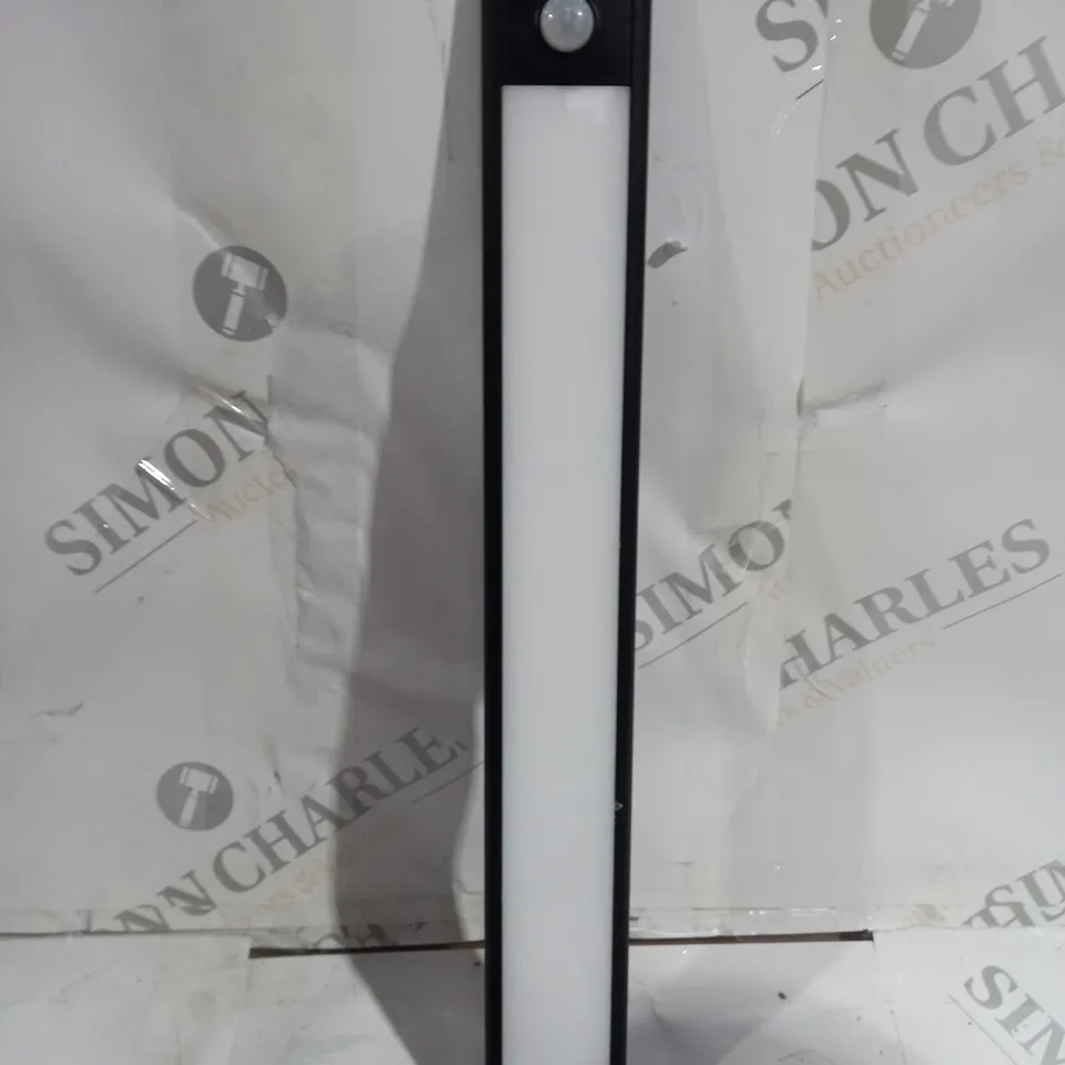 SFIXX USB RECHARGEABLE LIGHTS BLACK