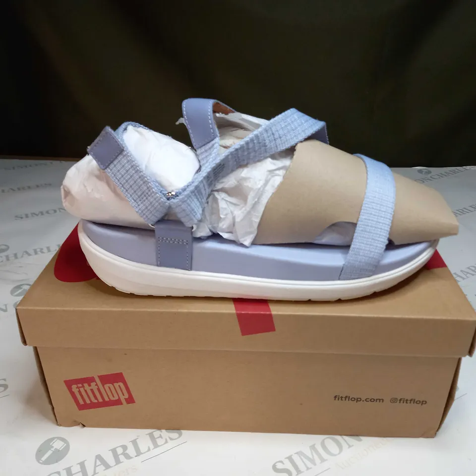 BOXED FITFLOP LOOSH WEBBING Z STRAP SANDALS SIZE 7