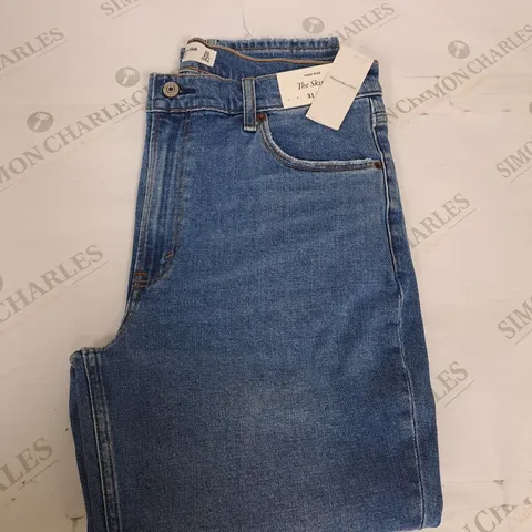 ABERCROMBIE AND FITCH PALE BLUE DENIM SKINNY JEANS SIZE 31