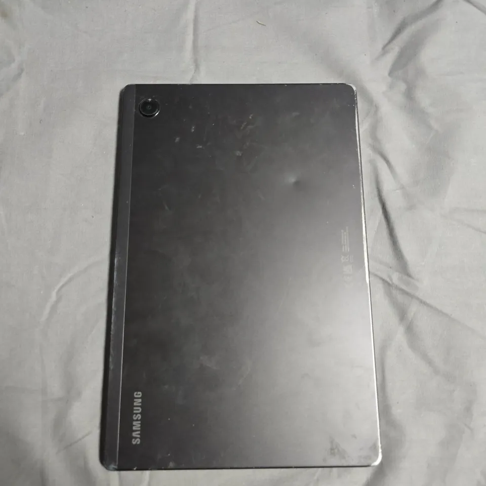 SAMSUNG GALAXY TABLET – BLACK - MODEL UNSPECIFIED