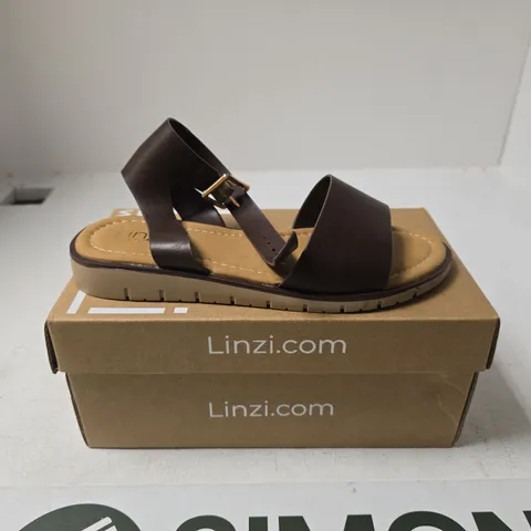 LINZI WIDE FIT DENIA BROWN SHOES SIZE 5 BOXED