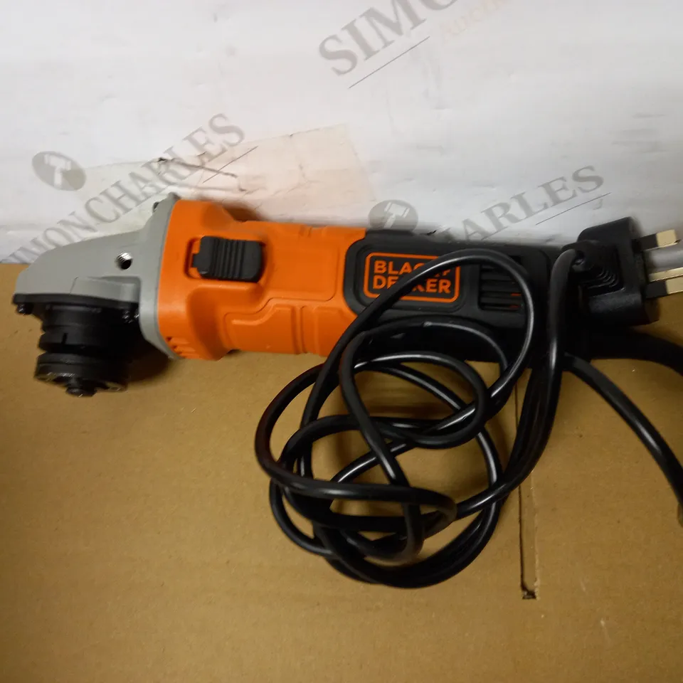 BLACK+DECKER BEG010A5-GB GRINDER