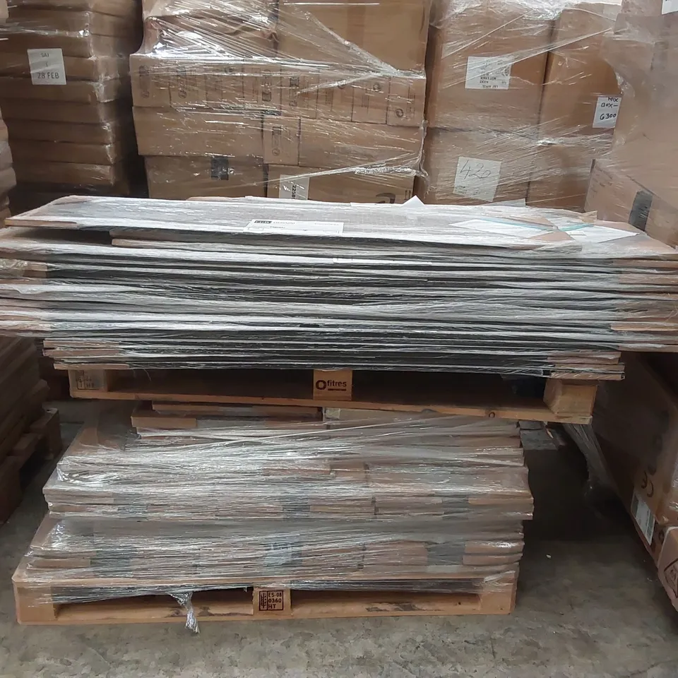 PALLET CONTAINING A LARGE QUANTITY OF ASSORTED COUNTERTOPS ECT