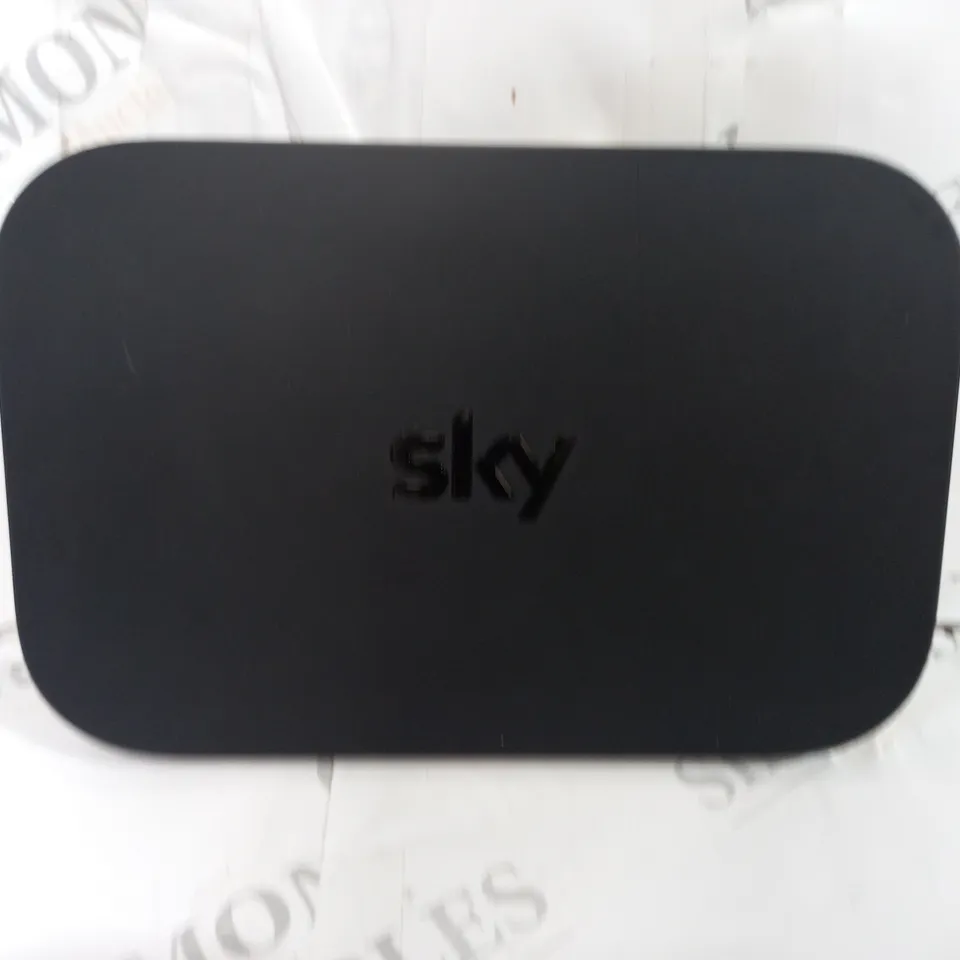 SKY EM150 Q MINI BOX