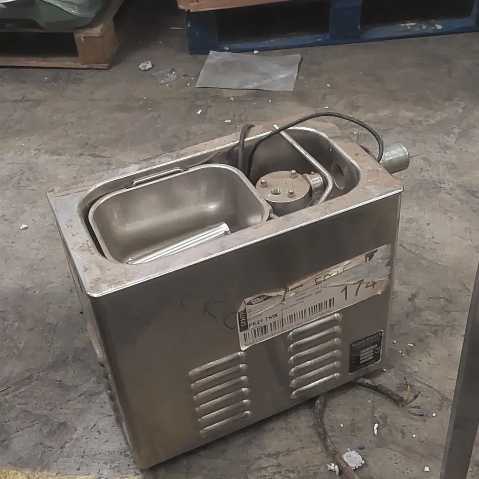 MUSSANA BOY CREAM MACHINE