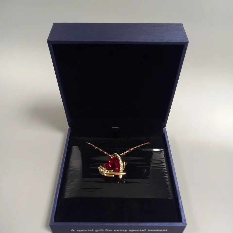 BOXED CDE HEART PENDANT STONE NECKLACE 