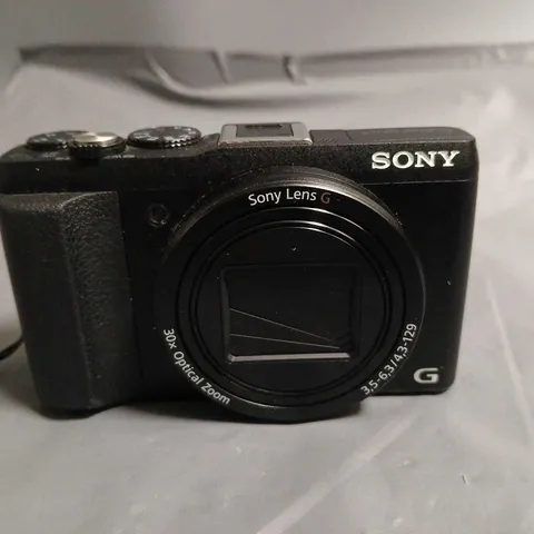 UNBOXED SONY LENS G DIGITAL STILL CAMERA - DSC-HX60