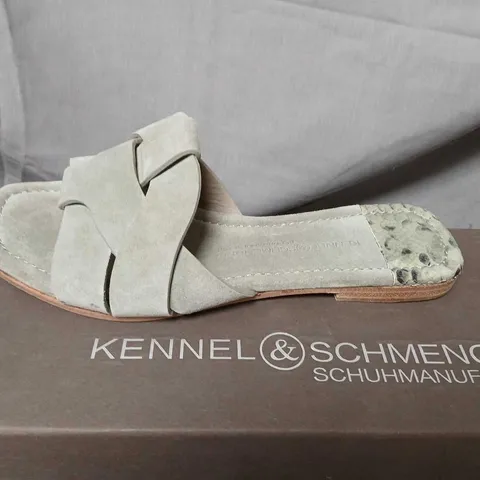 KENNEL & SCHMENGER CREAM SUEDE CROSS-STRAP SANDALS – BOXED SIZE 4