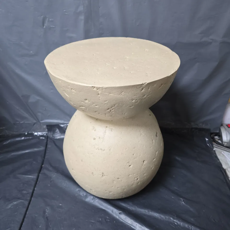 HOME STONE EFFECT SIDE TABLE