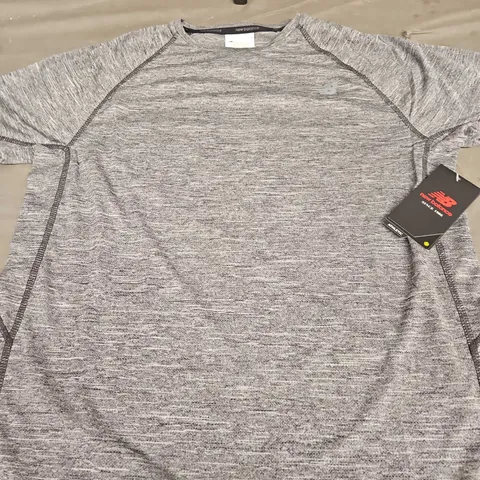 NEW BALANCE TENACITY TEE - SIZE M