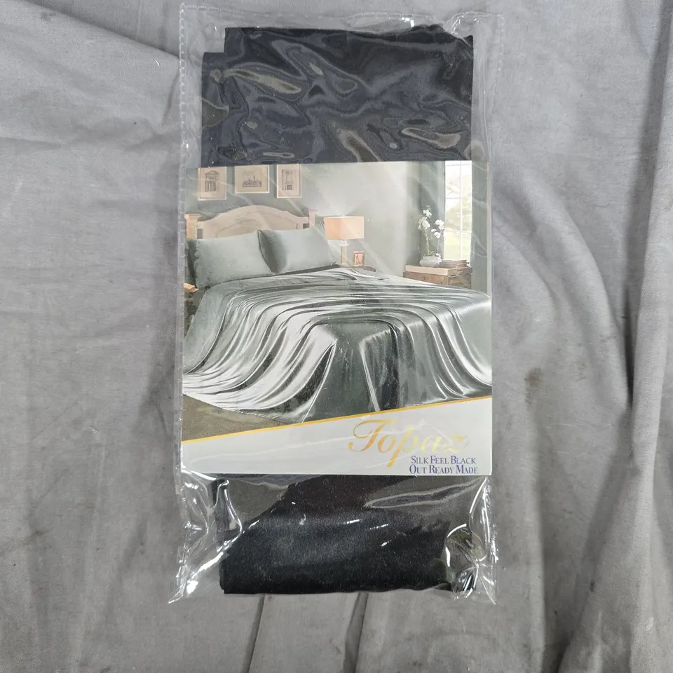 APPROXIMATELY 40 ASSORTED BLACK PILLOW CASE PAIRS - COLLECTION ONLY