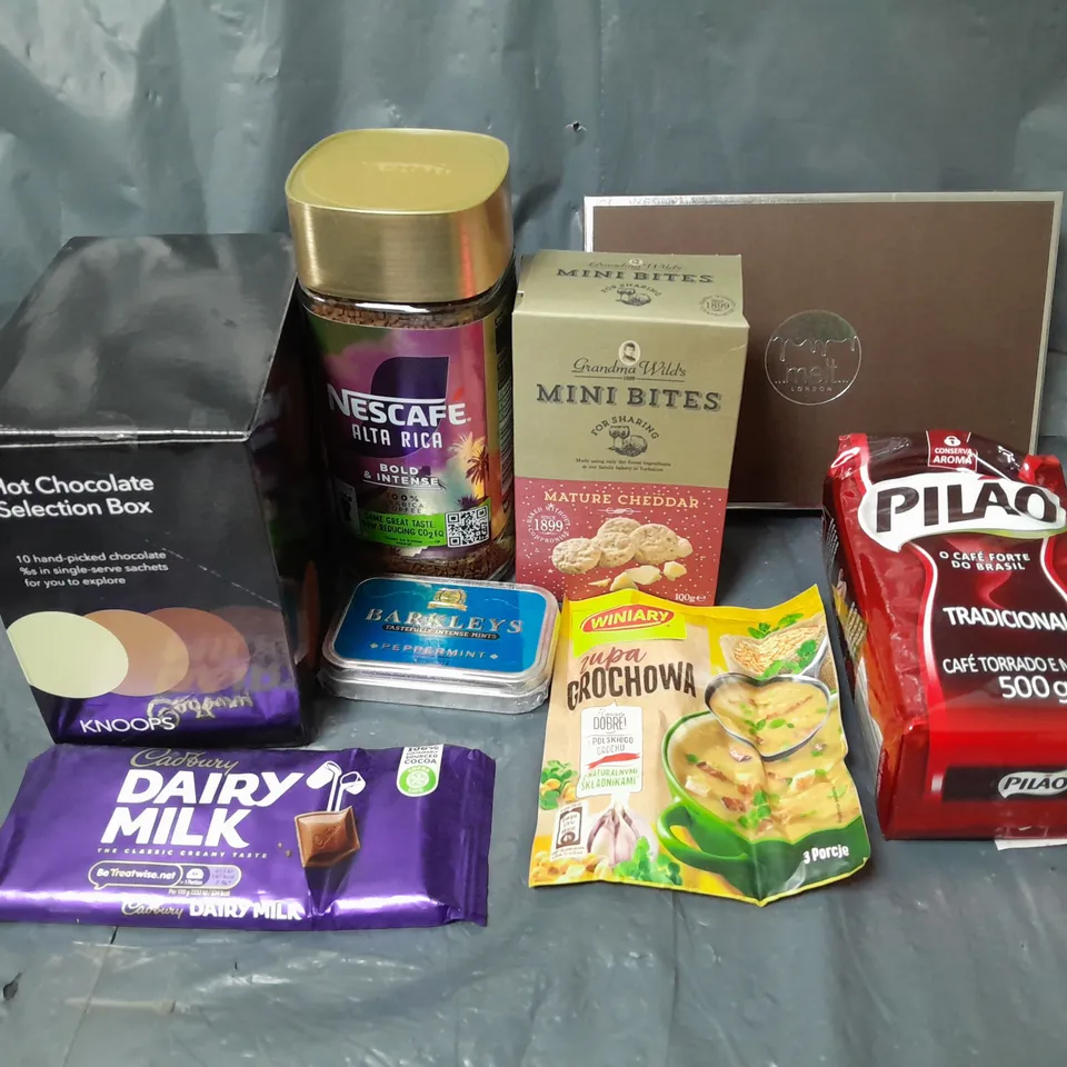 APPROXIMATELY 15 ASSORTED FOOD & DRINK ITEMS TO INCLUDE DAIRY MILK CHOCOLATE, COFFEE, MATURE CHEDDAR MINI BITES, ETC