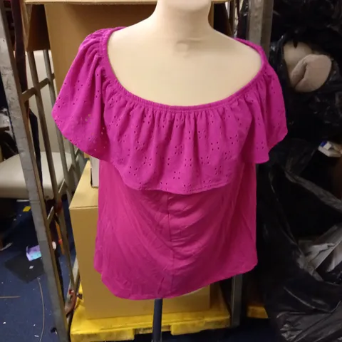HOT PINK OFF THE SHOULDER TOP