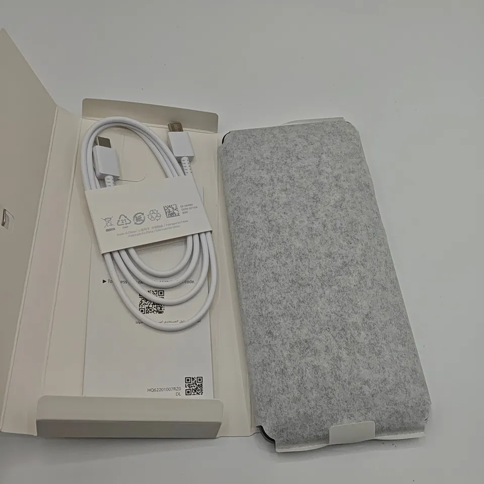 BOXED SAMSUNG GALAXY A06 4/64GB IN BLACK - SM-A065F