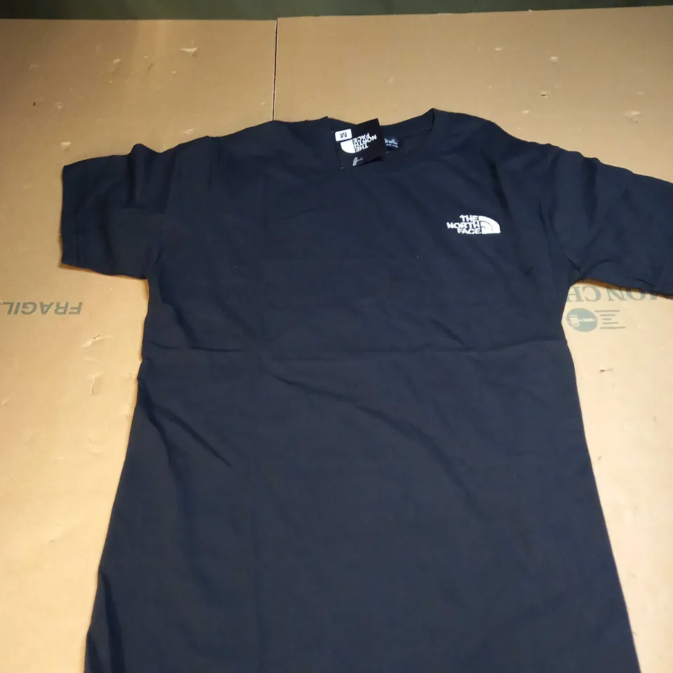 THE NORTH FACE BLACK TOP - SIZE MEDIUM