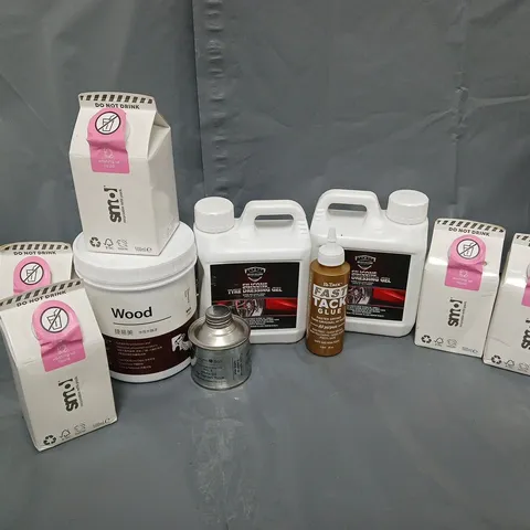 APPROXIMATELY 10 ASSORTED LIQUIDS TO INCLUDE WASHING UP LIQUID, SILICONE TYRE DRESSING GEL, WHITE OIL, ETC - COLLECTION ONLY