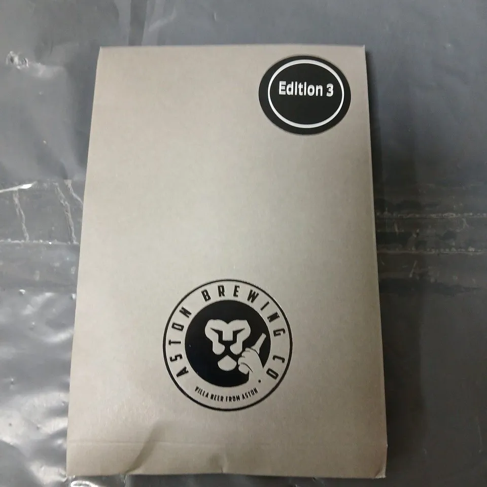 APPROXIMATELY 30 PACKS CONTAINING VILLA BEER MAT - EDITION 3 (ASTON BREWING CO)