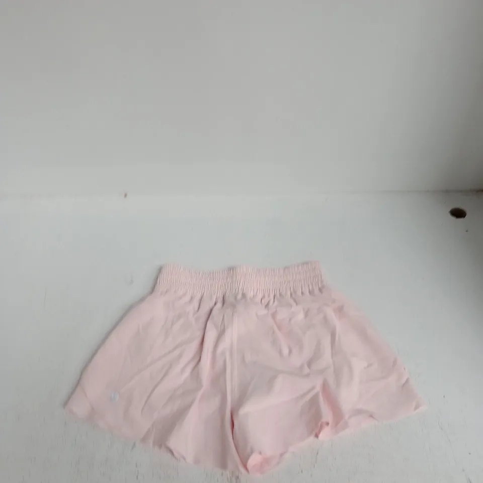 LULULEMON SHAKE IT OUT HIGH-RISE RUN SHORT 2.5IN INSEAM – PINK, XS (UK 6)