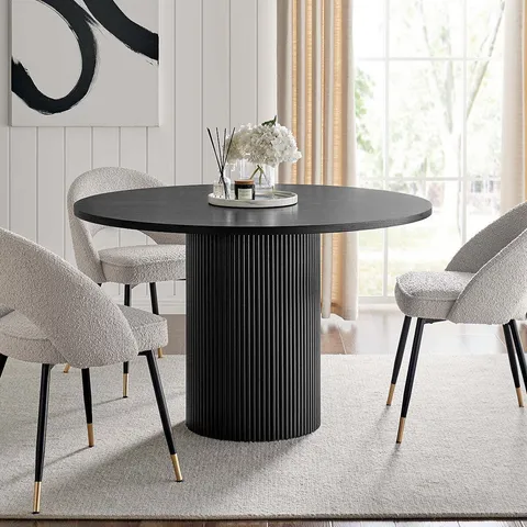 BOXED HATTIE PANEL ROUND 4-6 SEATER PEDESTAL DINING TABLE – BLACK (2 BOXES)