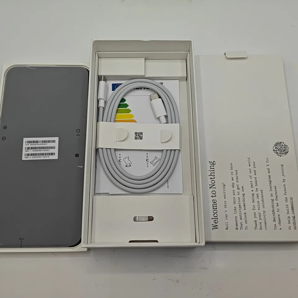 BOXED NOTHING PHONE 3A LITE 8GB/256GB IN BLACK - A001T