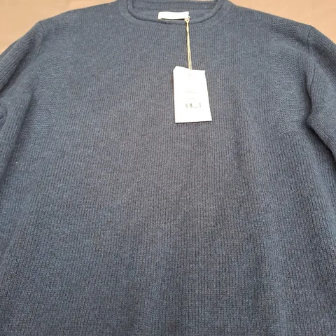 TOAST CREW NECK WOOL CASHMERE SWEATER IN MIDNIGHT BLUE - LARGE