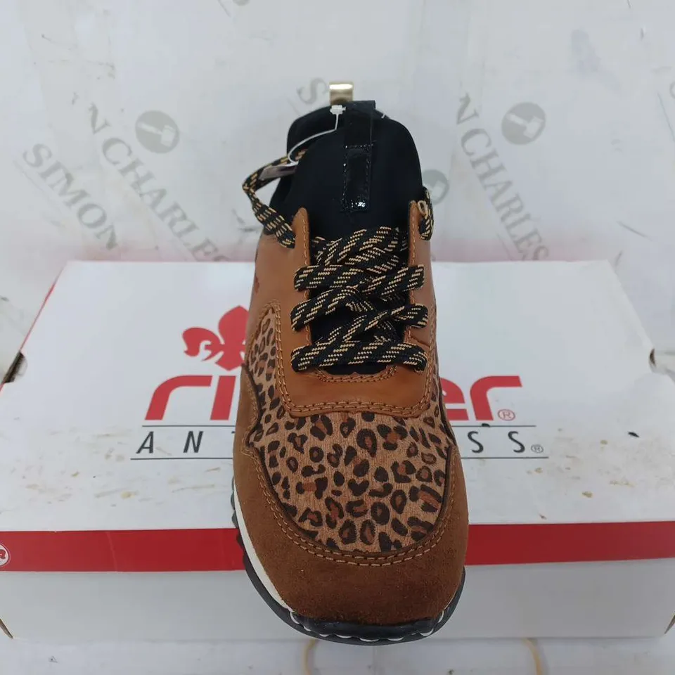 BOXED RIEKER SNEAKERS IN TAN/ANIMAL PRINT - SIZE 40