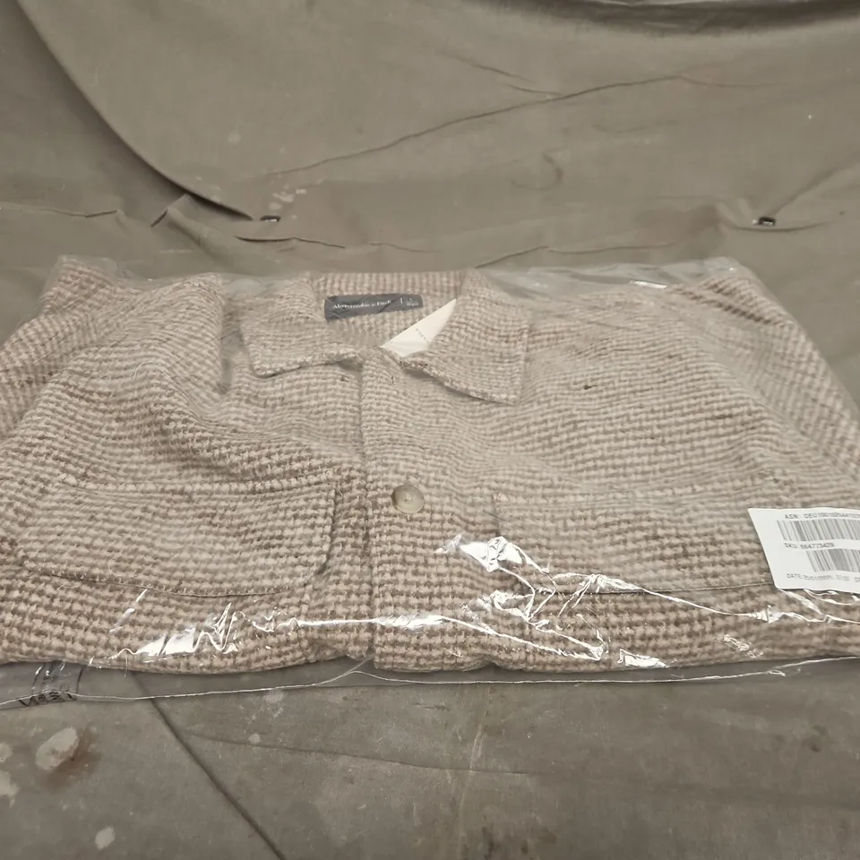ABERCROMBIE & FITCH KNITTED COAT – SIZE L