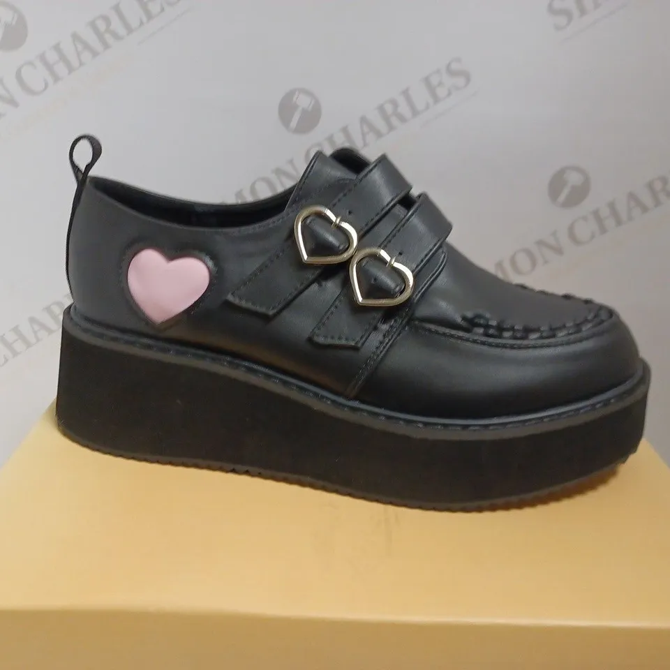KOI VEGAN POTHOS PINK HEART WAVE PLATFORM SHOES - SIZE 6