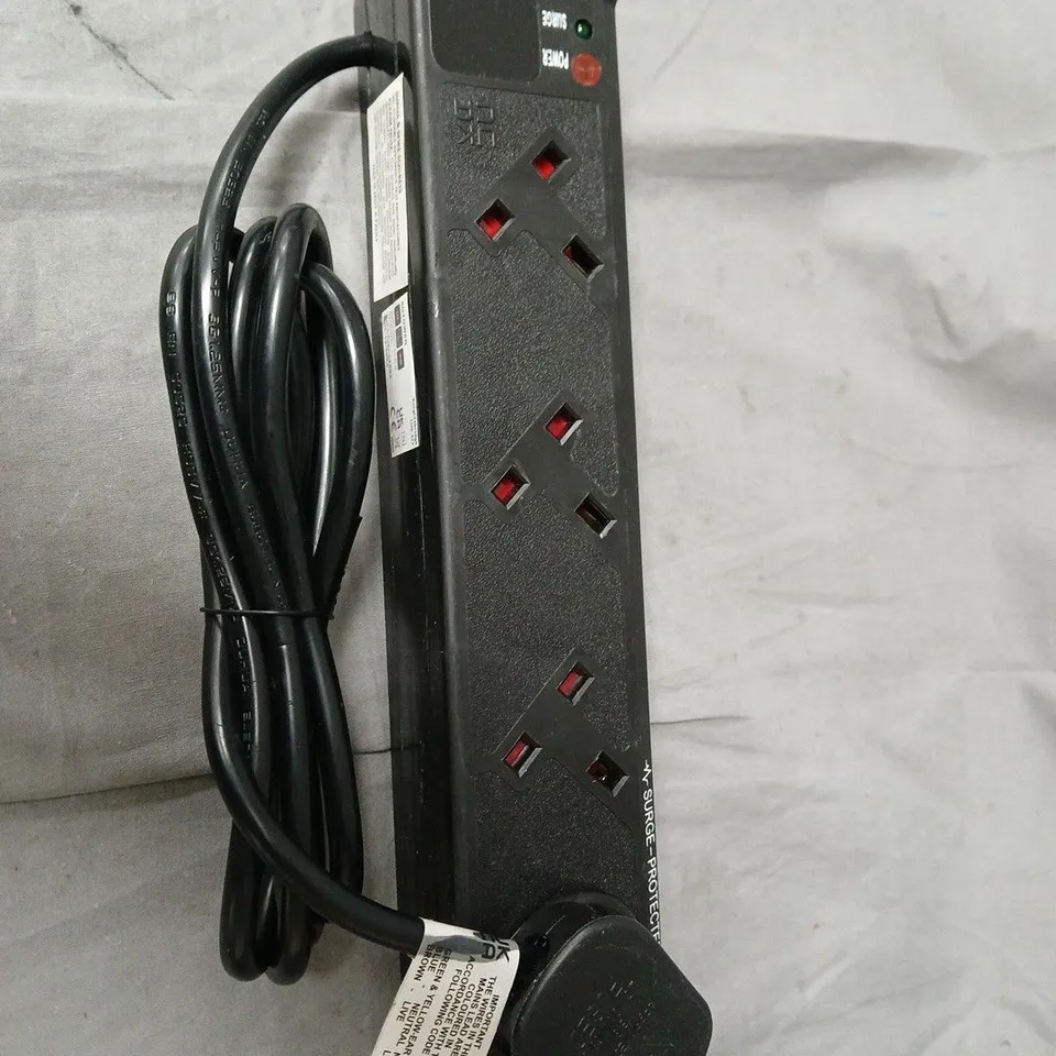 KNIGHTSBRIDGE SURGE PROTECTOR POWER STRIP – BLACK, 8 WAY