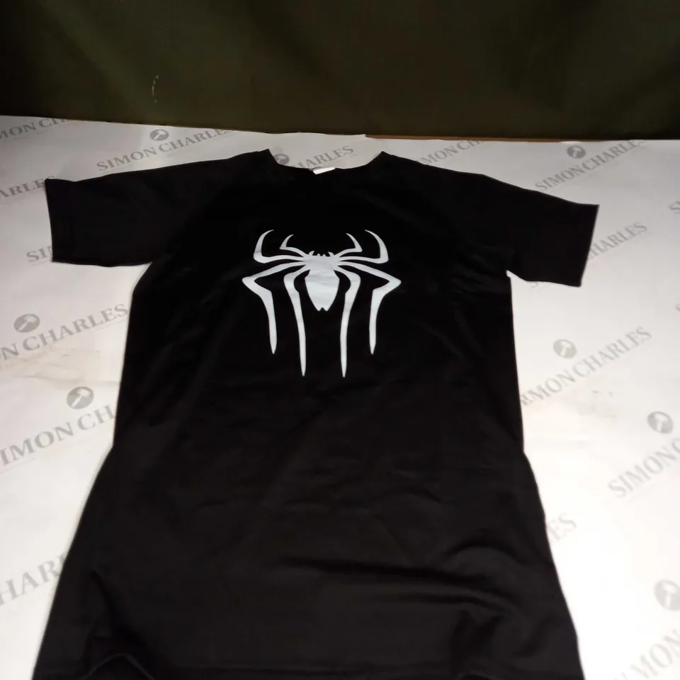 SPIDERMAN DESIGNED T-SHIRT SIZE M 