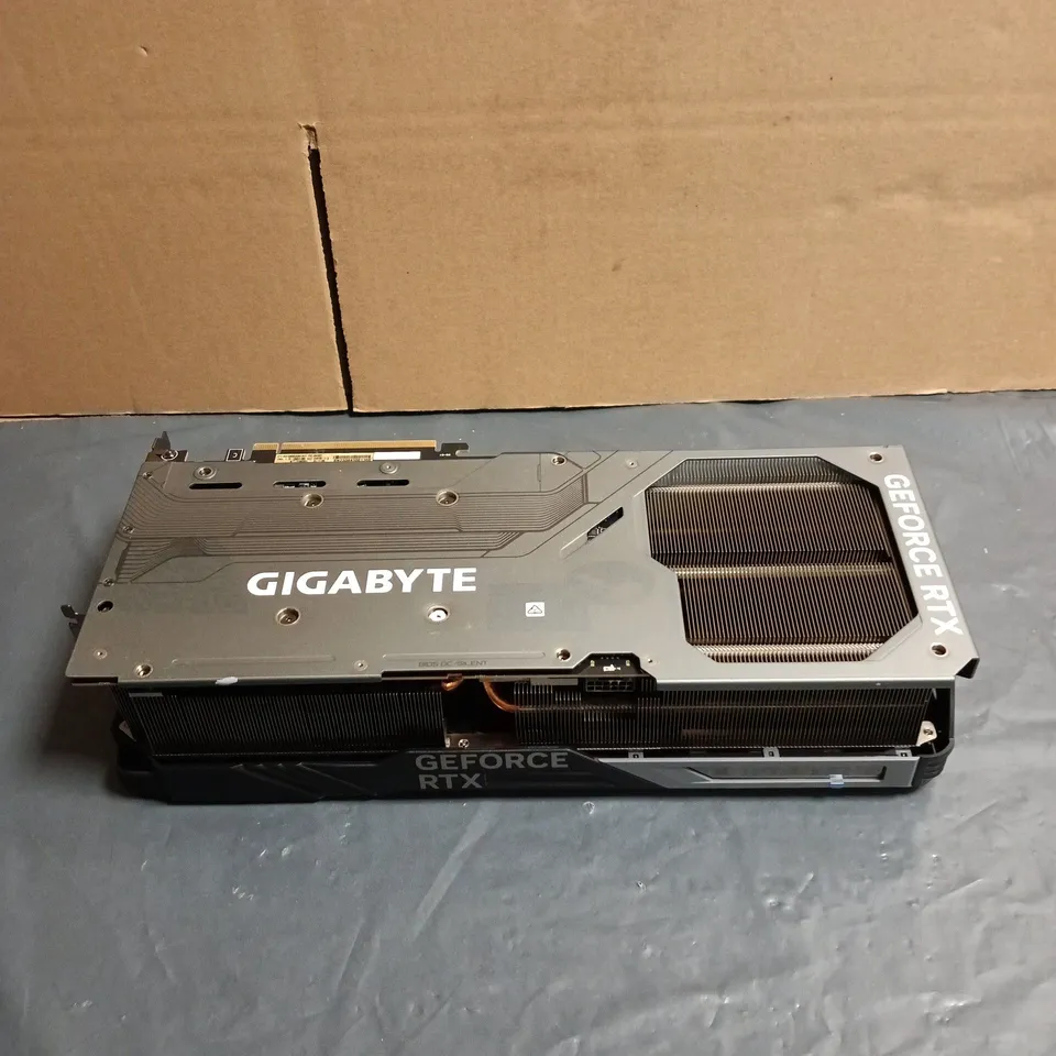 GIGABYTE GEFORCE RTX 4090 GAMING OC 24G GRAPHICS CARD BOXED