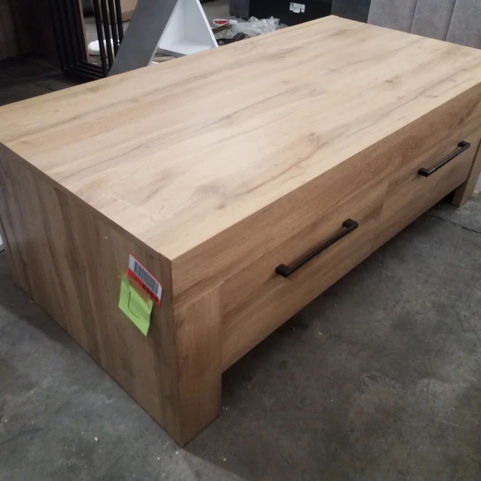 CLARRIS COFFEE TABLE WITH STORAGE