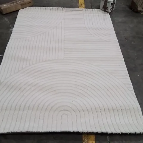 TANDRA AREA RUG APPROXIMATELY 200X140CM