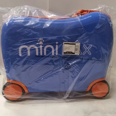 MINIMAX KIDS' WHEELED SUITCASE β BLUE WITH ORANGE WHEELS (AEROLITE BRANDING)