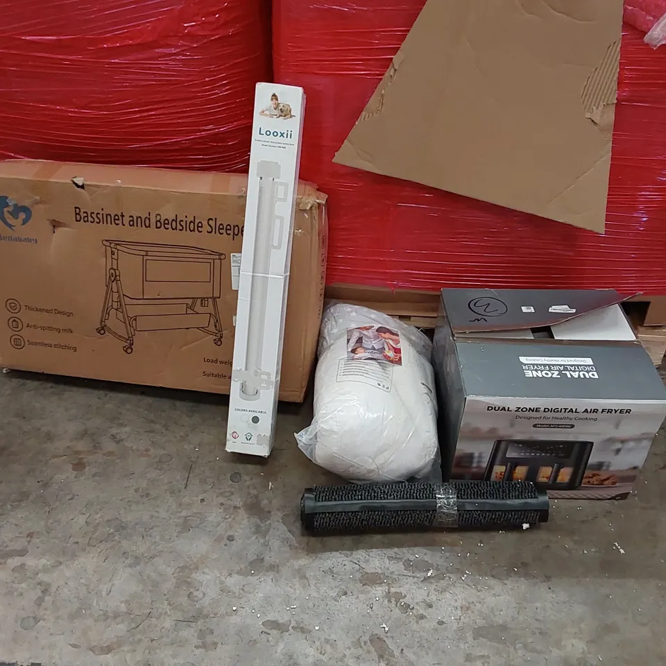 PALLET OF ASSORTED ITEMS INCLUDING: AIR FRYER, BABY BASSINET AND BEDSIDE SLEEPER, BABY BED, DOOR MAT, RETRACTABLE SAFETY GATE 