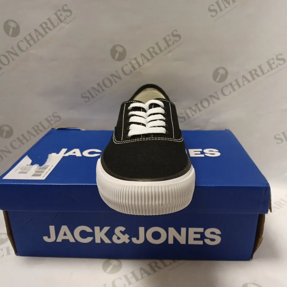 JACK&JONES CANVAS CURTAIN SHOES - UK 7