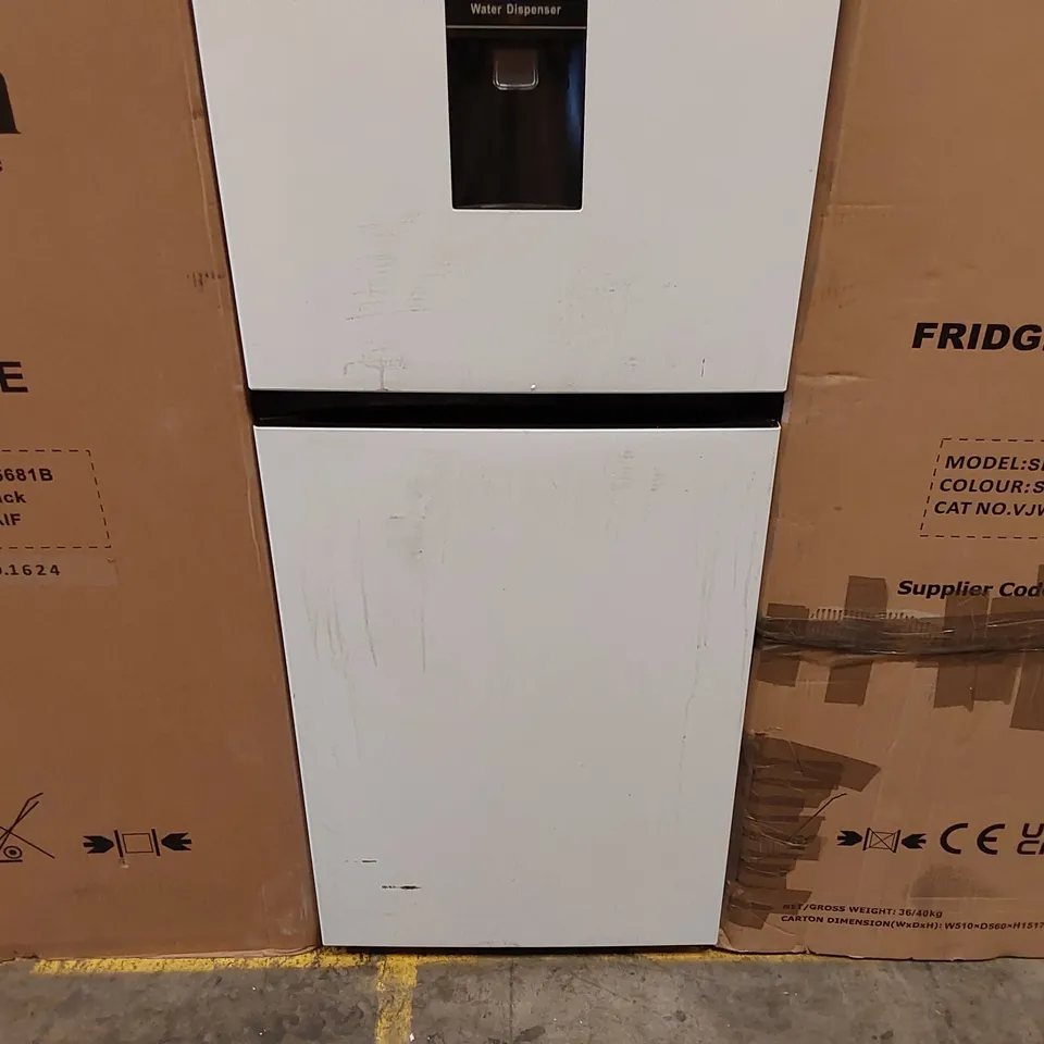 HISENSE 55CM TOTAL NO FROST COMBI FRIDGE FREEZER - WHITE