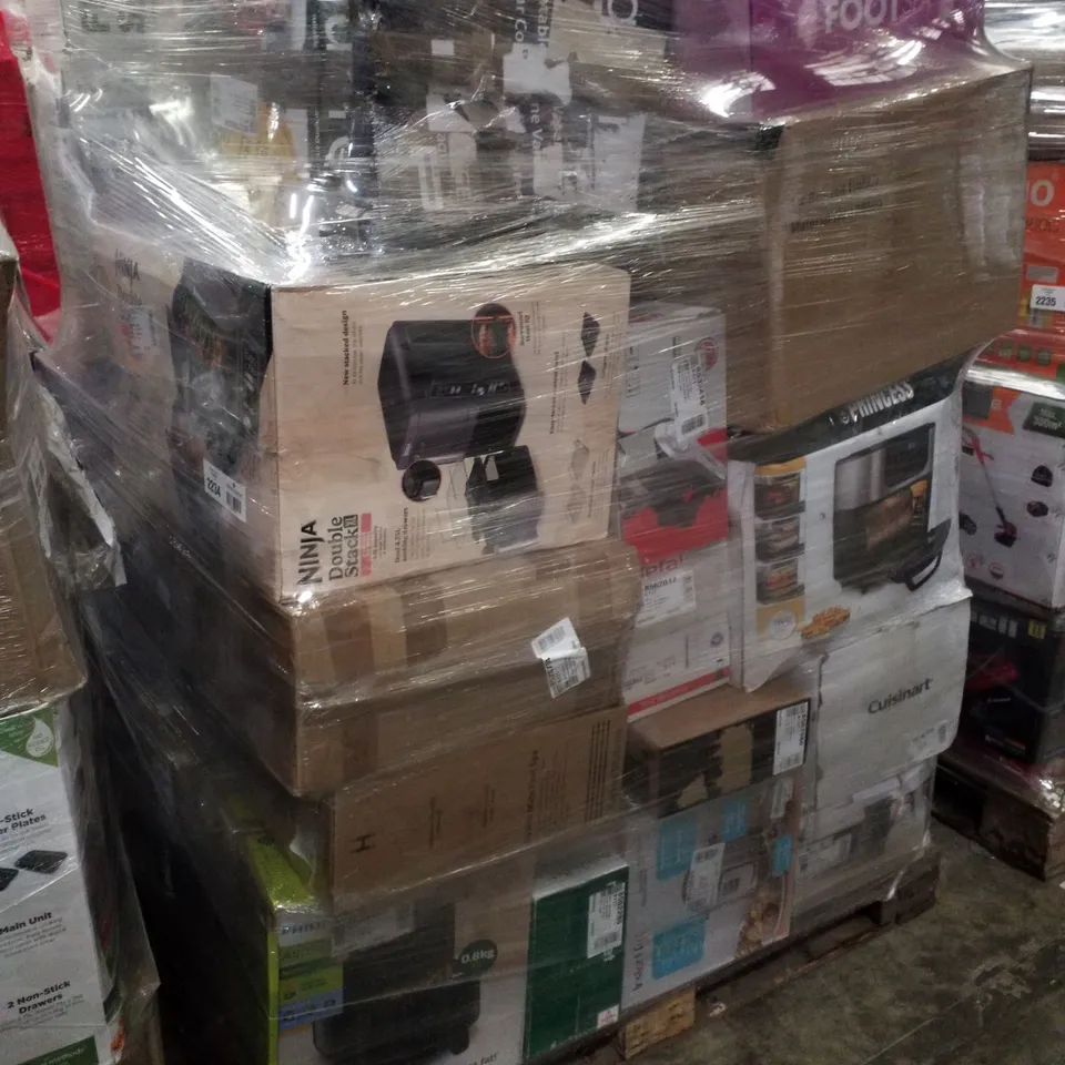 PALLET OF APPROXIMATELY 37 UNPROCESSED RAW RETURN HOUSEHOLD AND ELECTRICAL GOODS TO INCLUDE;