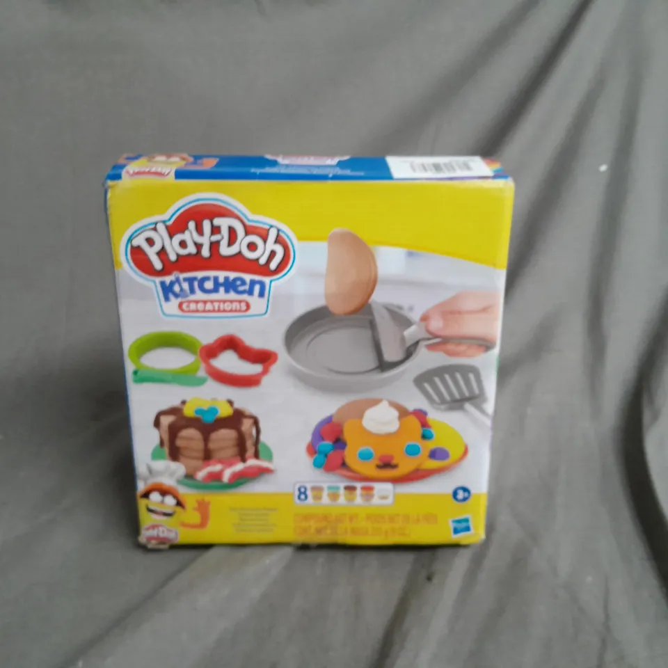 BOXED PLAY-DOH FLIP N PANCAKES PLAYSET RRP £14.99