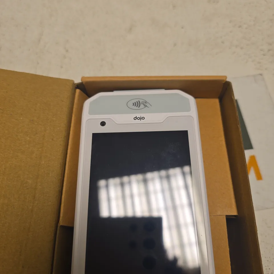 DOJO CONTACTLESS PAYMENT TERMINAL – HANDHELD CARD READER (BOXED)