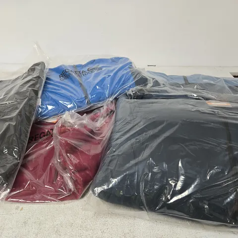 18 X ASSORTED BRAND NEW REGATTA CLOTHING PRODUCTS IN VARIOUS STYLES & SIZES