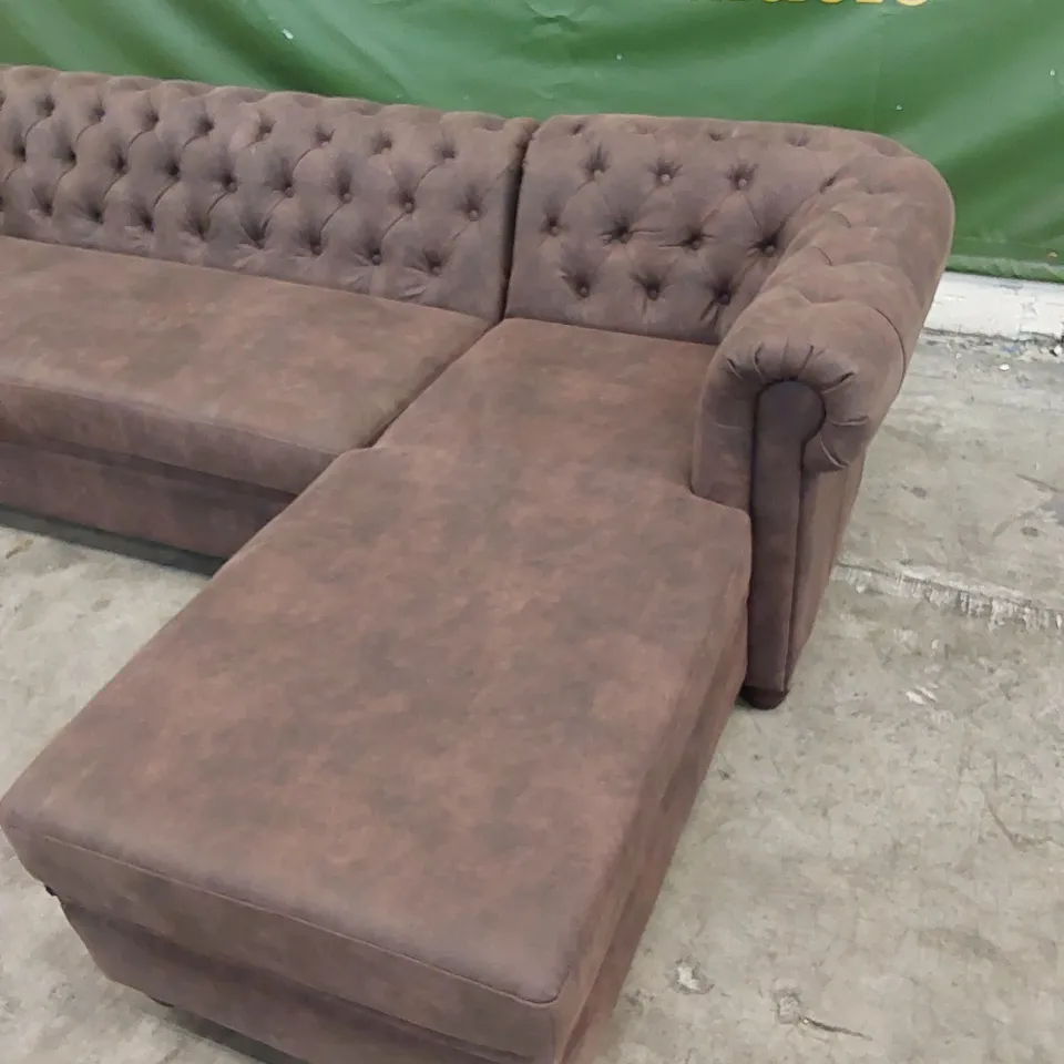 QUALITY DESIGNER CHESTERFIELD STYLE CHAISE SOFA - CHOCOLATE BROWN