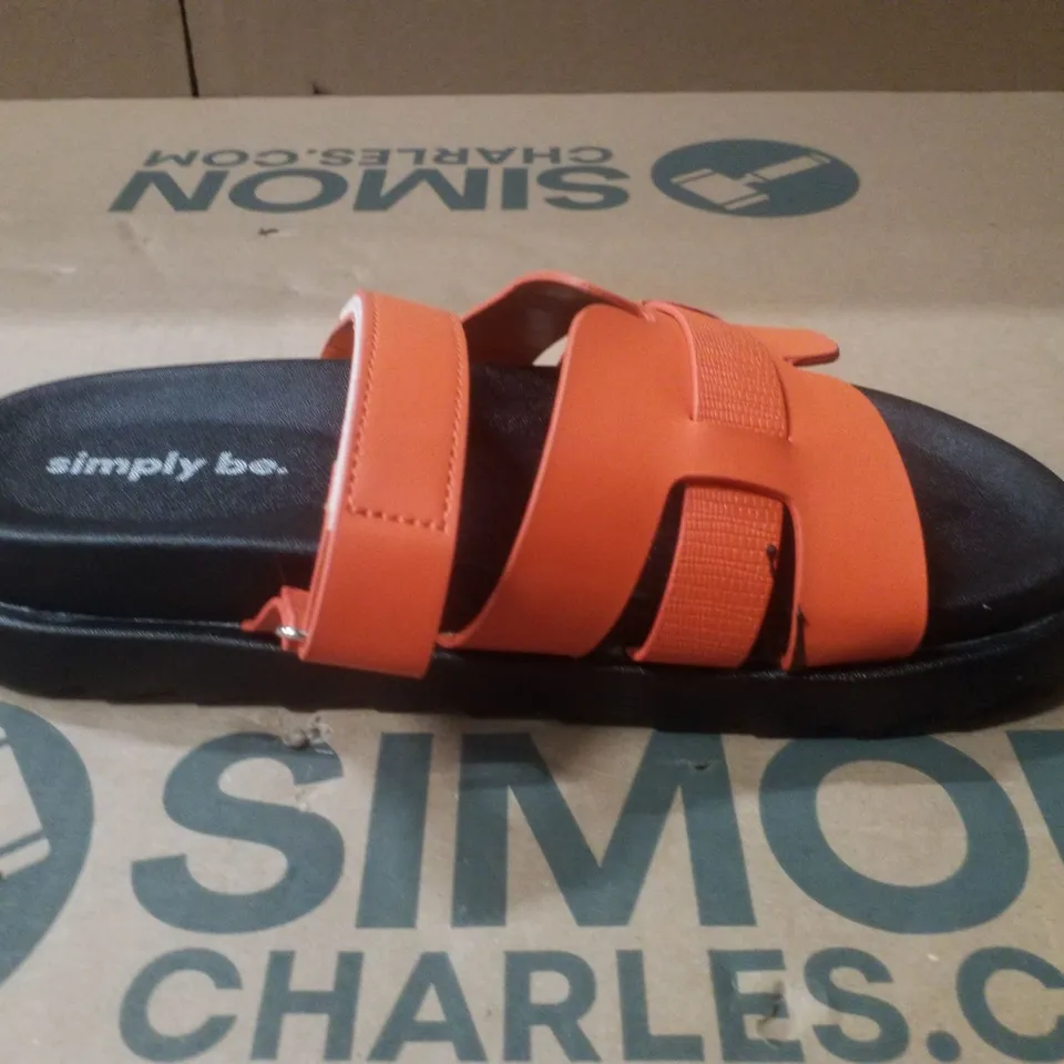 BOX CONTAINING APPROXIMATELY 6 PAIRS OF BRAND NEW SIMPLY BE ORANGE PARRY EX WIDE SANDALS - SIZE 6