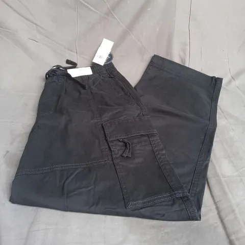 HOLLISTER BAGGY UTILITY PANT IN BLACK SIZE S