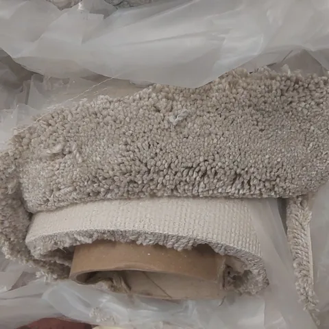 ROLL OF QUALITY EC HEARTLAND HEATHERS OYSTER CARPET - APPROXIMATELY 2 x 5m