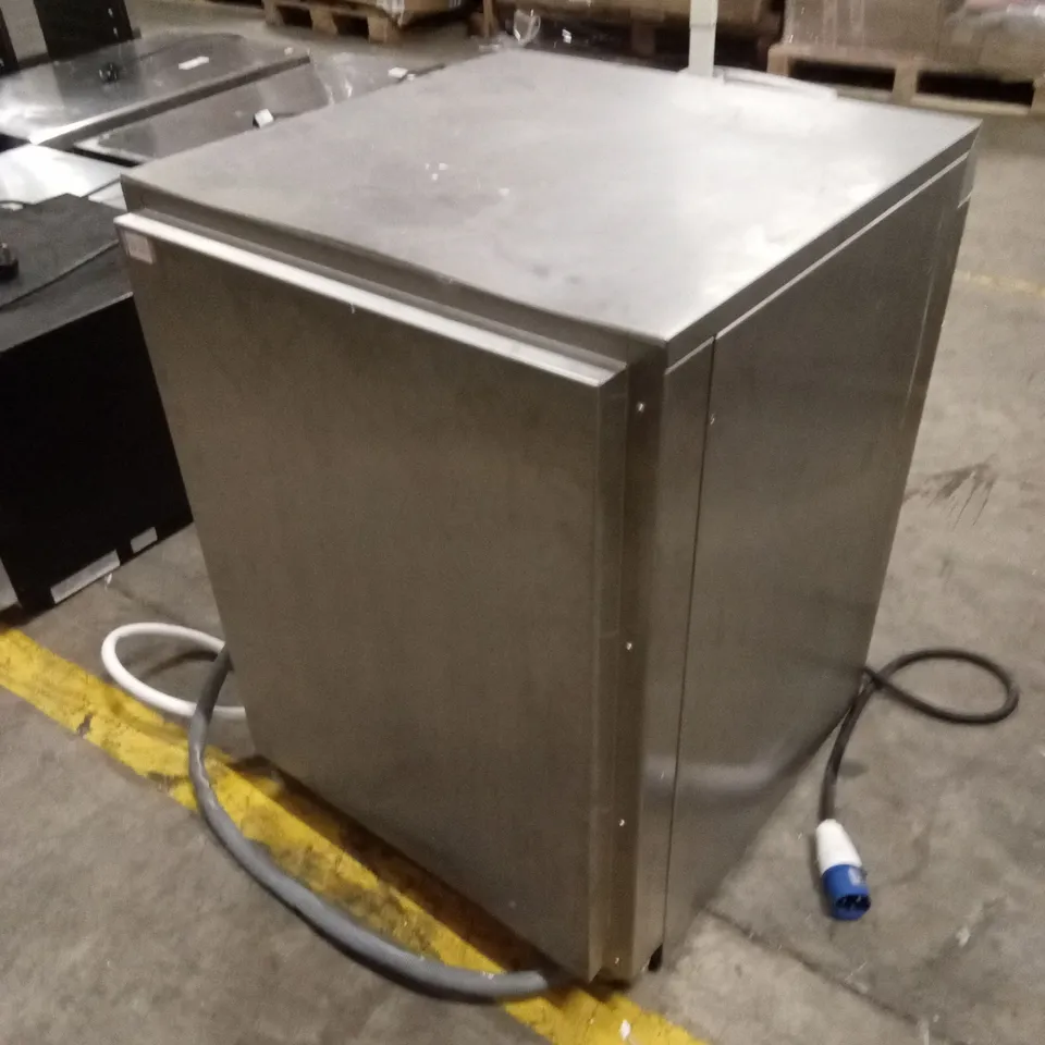 WINTERHALTER UC-XL UNDERCOUNTER COMMERCIAL DISHWASHER