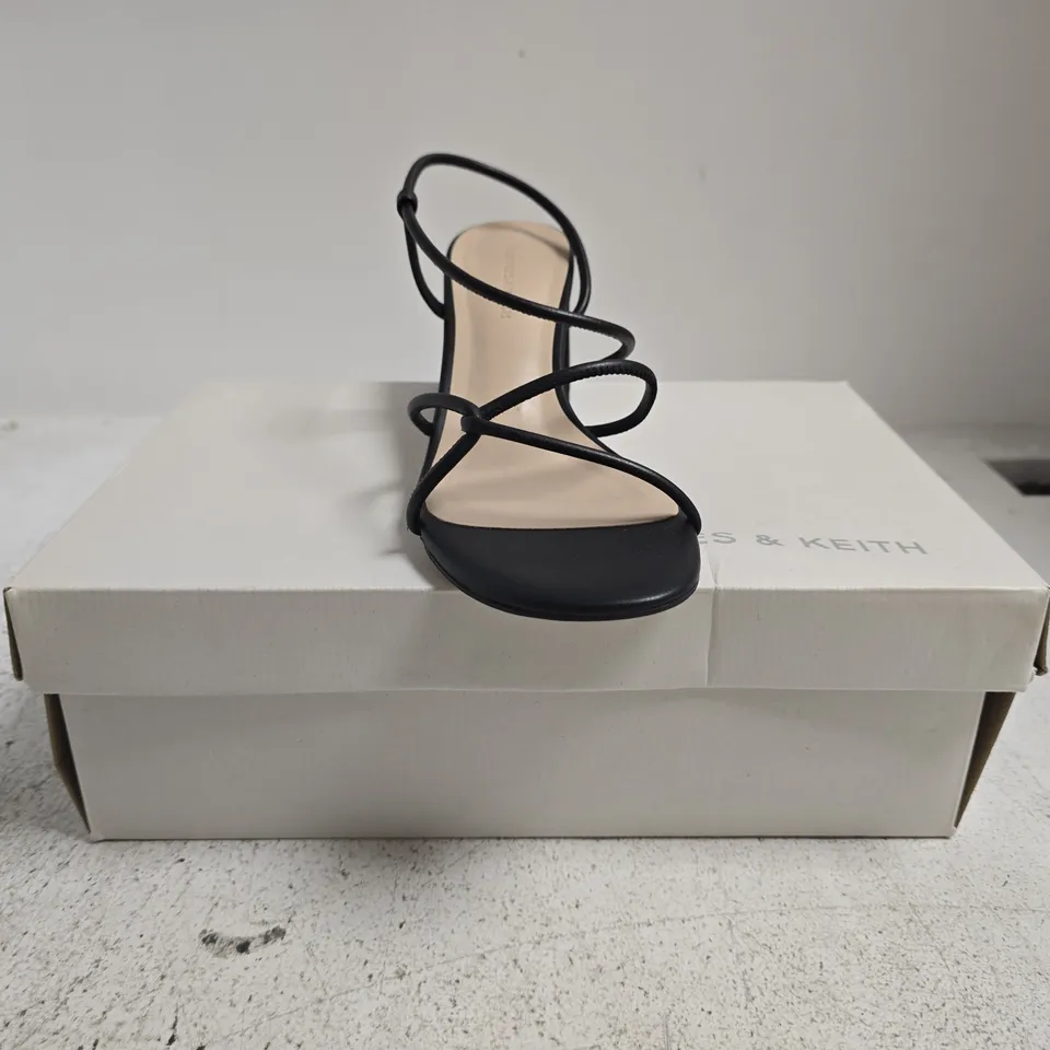 BOXED PAIR OF CHARLES & KEITH OPEN TOE BLOCK HEEL SANDALS IN BLACK SIZE EU 38